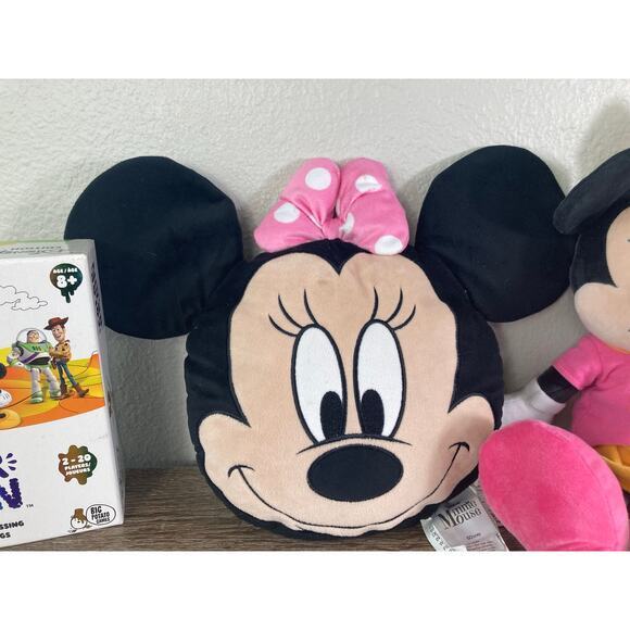 Disney Animal Kingdom Minnie Mouse Plush Lot & Color Brain Game Bundle 8+ Years - Picture 9 of 13